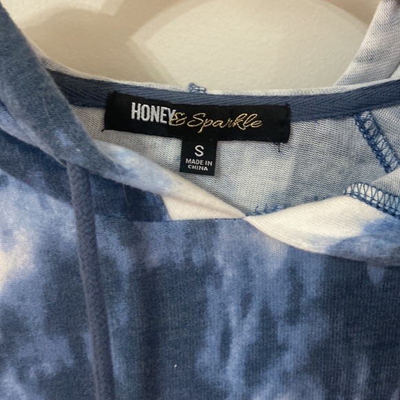 Cute cropped hoodie - Picture 2 of 4